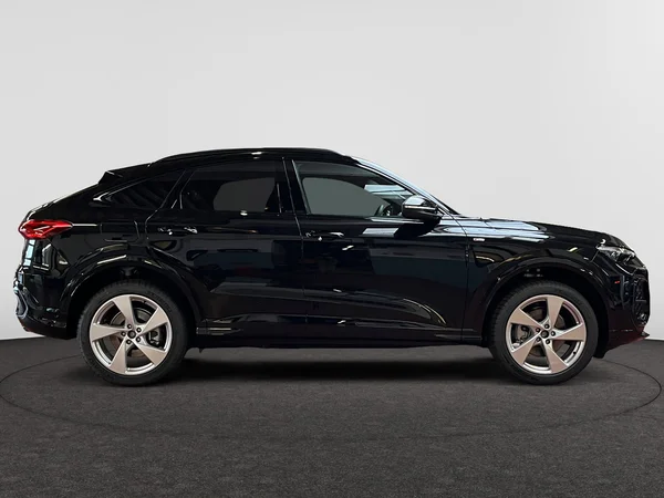 AUDI Q5 Sportback (2025) — foto 17 van 19