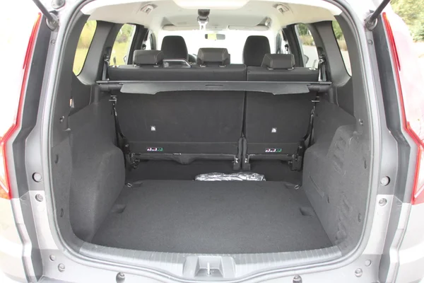 Dacia Jogger (2023) — foto 26 van 34