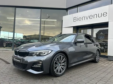 Bmw 318 60a9ab7c-3e40-4f8d-905d-bce34a94551d