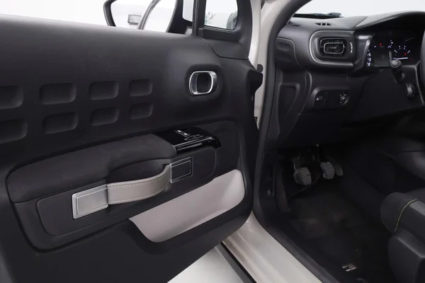 Citroen C3 (2022) — foto 8 van 61