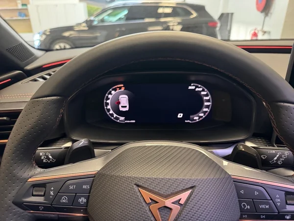 CUPRA Leon ST (2026) — foto 4 van 18