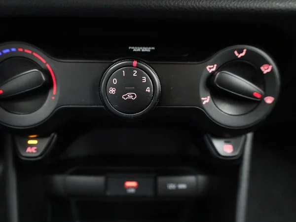 Kia Picanto (2022) — foto 9 van 32