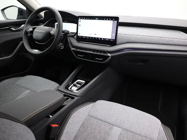 SKODA Octavia Combi (2026) — foto 15 van 21