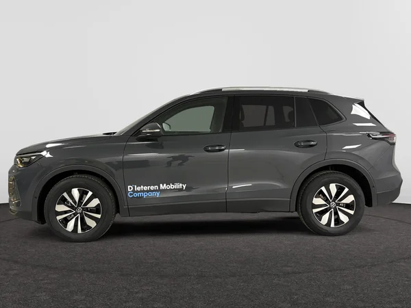 VOLKSWAGEN Tiguan (2025) — foto 13 van 16