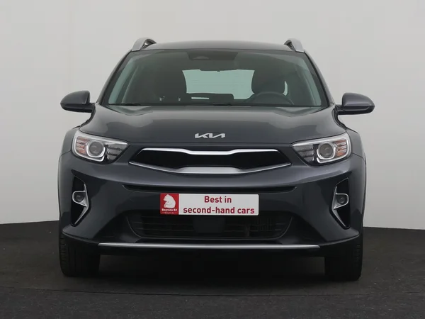 KIA Stonic (2023) — foto 21 van 23