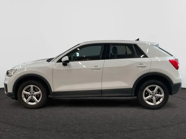 AUDI Q2 (2019) — foto 12 van 24