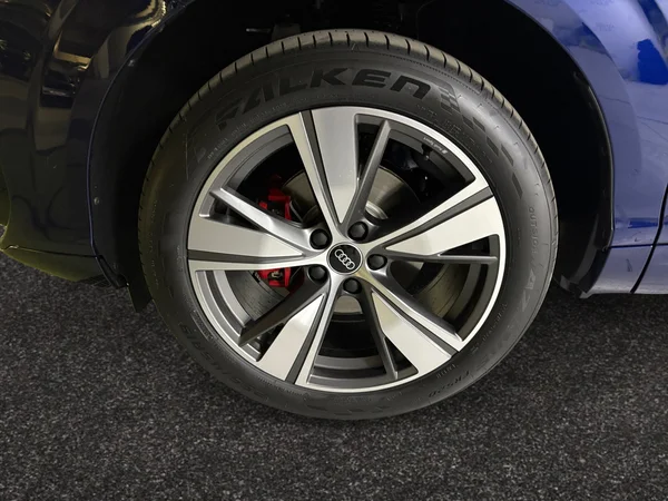 AUDI Q3 SUV (2025) — foto 13 van 15