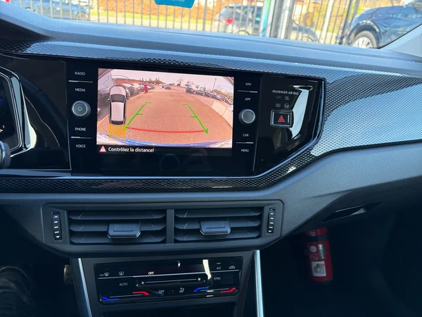 VOLKSWAGEN Taigo (2022) — foto 4 van 12