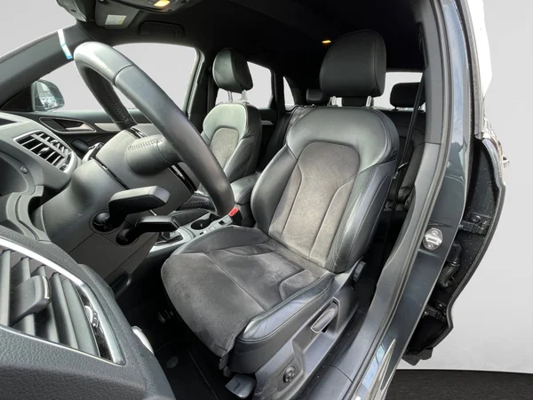 AUDI Q3 (2018) — foto 3 van 21