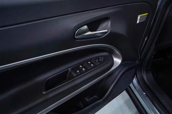 Jeep E-Avenger (2024) — foto 10 van 74