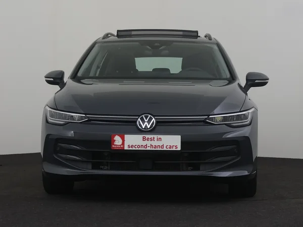 VOLKSWAGEN Golf Variant (2025) — foto 28 van 30