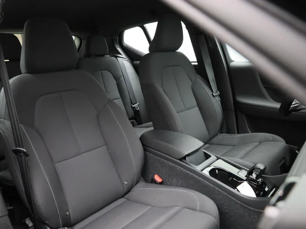Volvo XC40 (2023) — foto 29 van 41