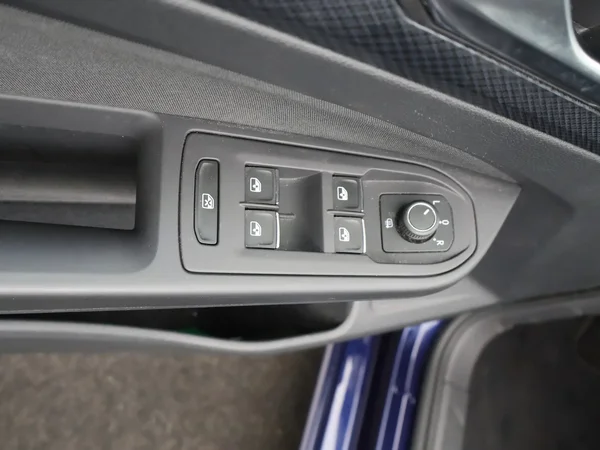 Volkswagen Golf (2021) — foto 13 van 28