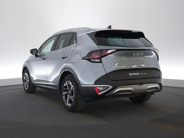 Kia Sportage (2024) — foto 12 van 24