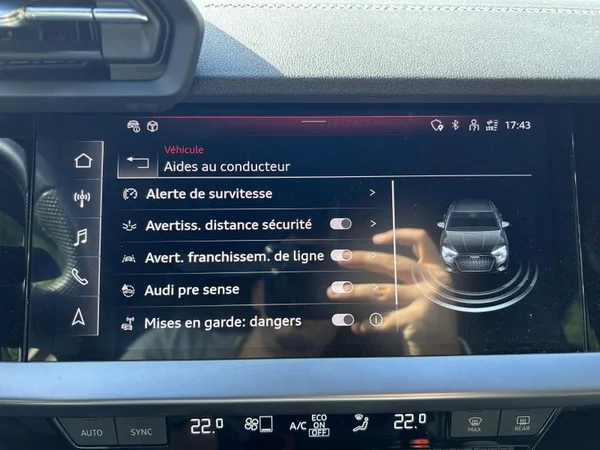 AUDI A3 Sedan (2023) — foto 18 van 30