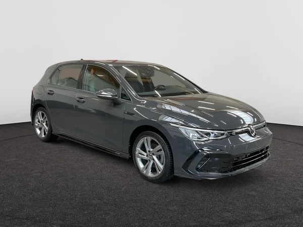 VOLKSWAGEN Golf VIII (2023) — foto 18 van 21
