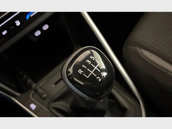 Volkswagen Polo (2022) — foto 3 van 15