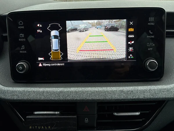 SKODA Kamiq (2026) — foto 10 van 23