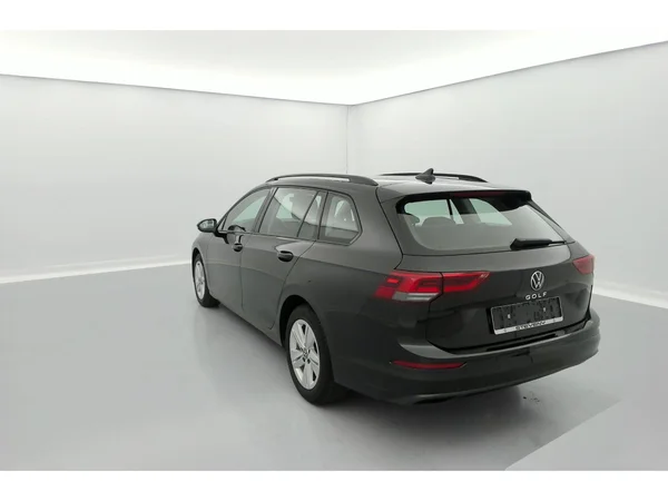 VOLKSWAGEN Golf VIII SW (2022) — foto 32 van 36