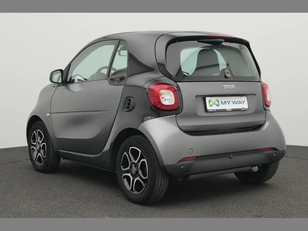SMART Fortwo coupé (2016) — foto 10 van 22