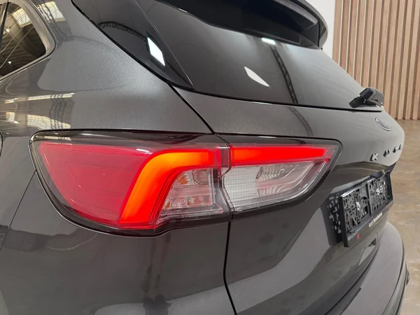 Ford Kuga (2023) — foto 29 van 30