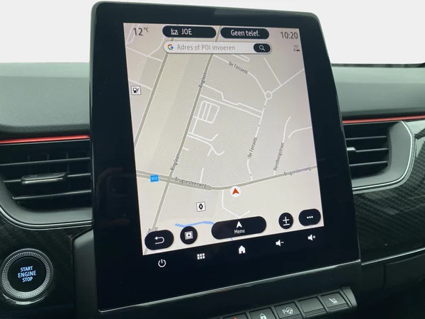Renault Arkana (2021) — foto 10 van 22