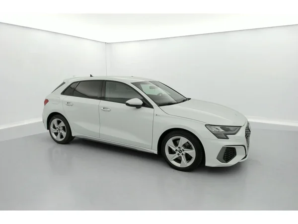 AUDI A3 Sportback (2021) — foto 7 van 36