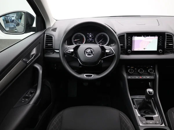 SKODA Karoq (2021) — foto 19 van 19