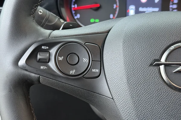 Opel Corsa (2023) — foto 5 van 16