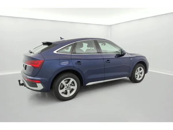 AUDI Q5 Sportback (2022) — foto 29 van 36
