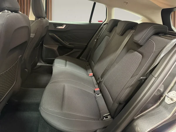 Ford Focus (2019) — foto 18 van 29