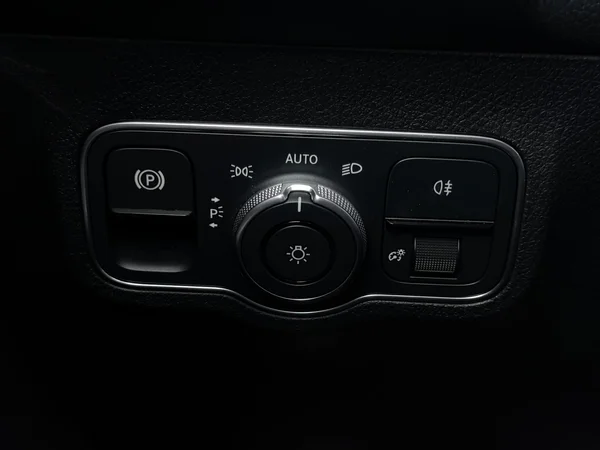 MERCEDES EQB 250 (2022) — foto 20 van 35