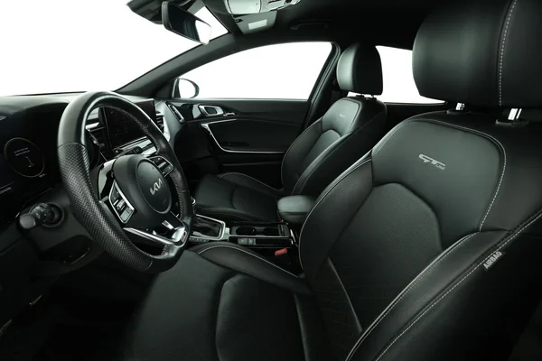Kia XCeed (2022) — foto 16 van 16
