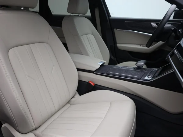 AUDI A6 Avant (2020) — foto 18 van 23