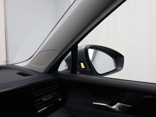 VOLKSWAGEN Tiguan (2024) — foto 19 van 20