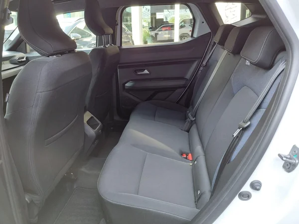 Dacia Duster (2025) — foto 15 van 16