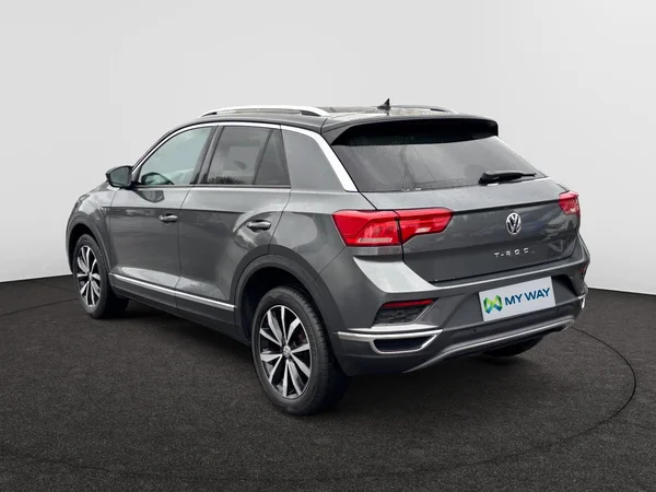 VOLKSWAGEN T-Roc (2018) — foto 12 van 22
