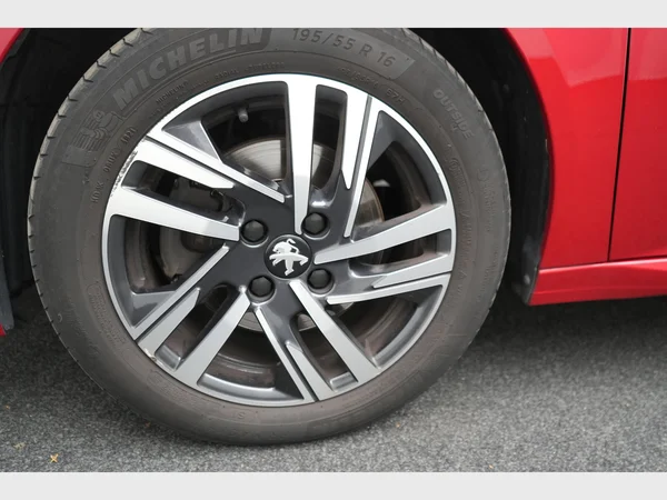 PEUGEOT 208 (2022) — foto 26 van 26