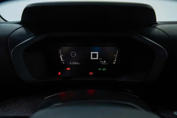 Citroen C4 (2022) — foto 5 van 39