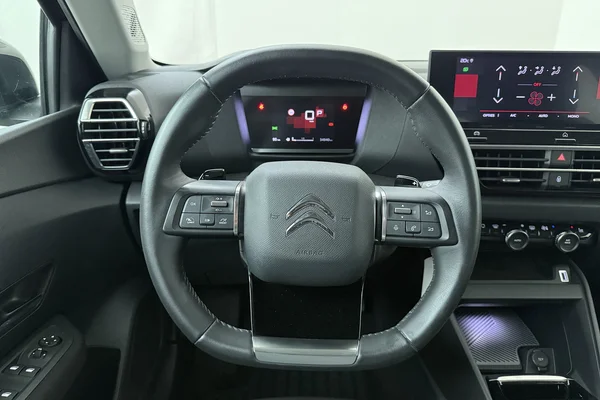 Citroen C4 (2021) — foto 2 van 18