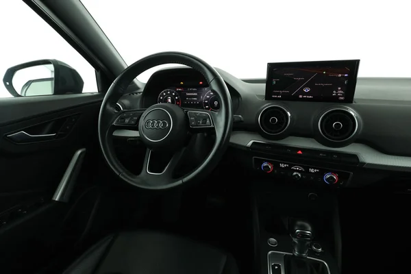 Audi Q2 (2020) — foto 4 van 16