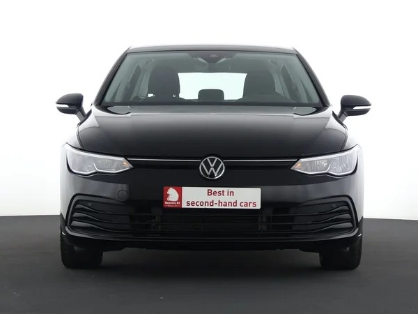 VOLKSWAGEN Golf (2024) — foto 25 van 27