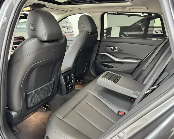 BMW 3 Reeks (2020) — foto 10 van 30