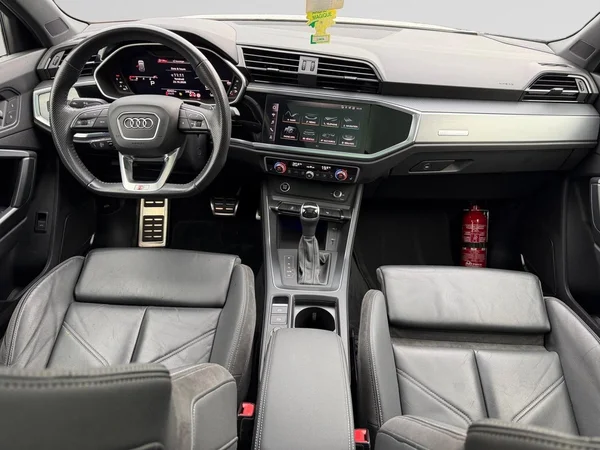 AUDI Q3 (2021) — foto 3 van 18
