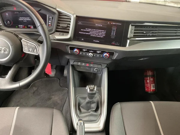 AUDI A1 Sportback (2022) — foto 3 van 22