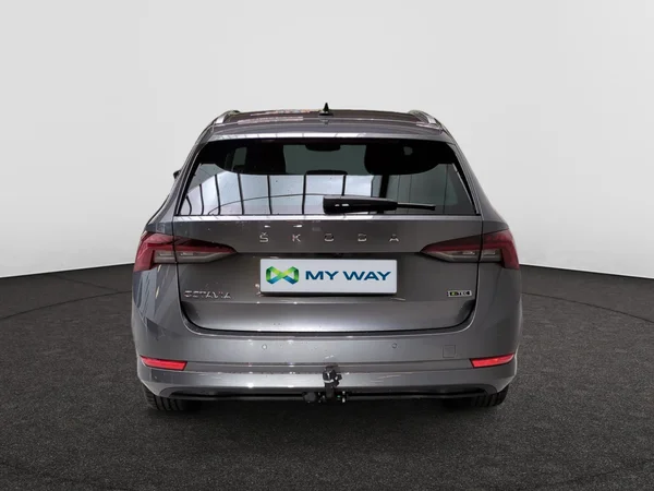 SKODA Octavia Combi (2024) — foto 5 van 14