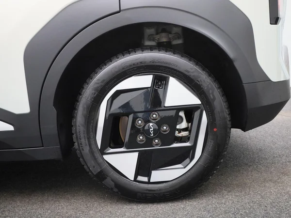 Kia EV3 (2025) — foto 5 van 42