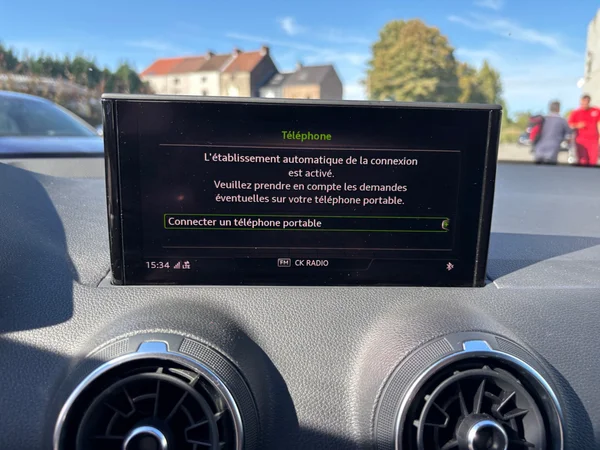 AUDI Q2 (2021) — foto 4 van 21