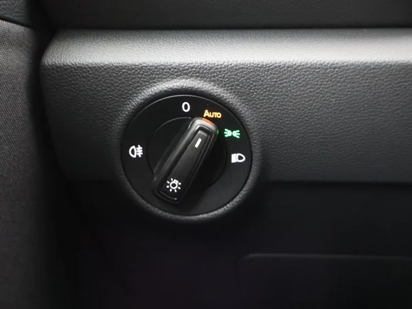 VOLKSWAGEN T-Roc (2022) — foto 13 van 26
