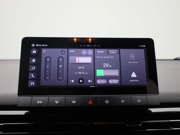 MG MG4 EV (2023) — foto 8 van 35